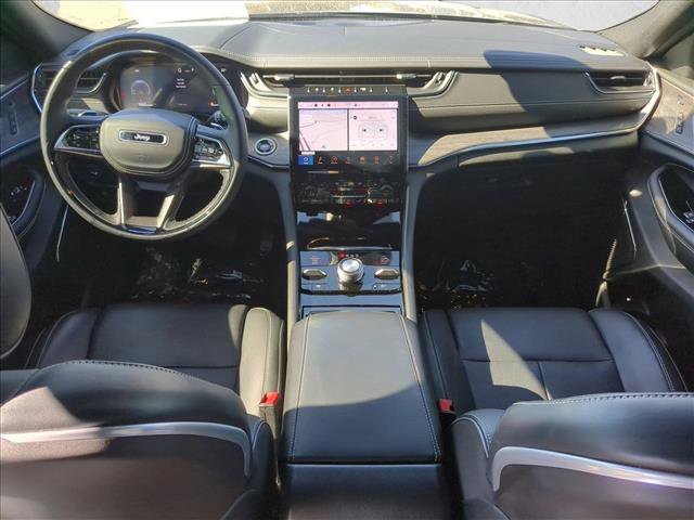 Used 2024 Jeep Grand Cherokee L Overland w/ Advanced Protech Group III image 19