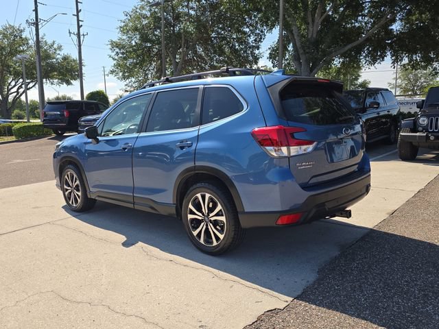 Used 2022 Subaru Forester Limited AWD/4WD image 6