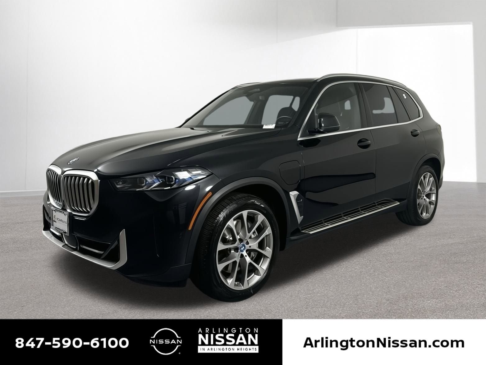 Used 2024 BMW X5 xDrive50e image 1
