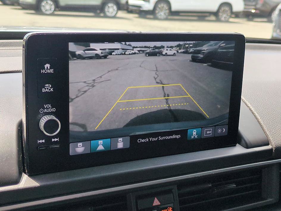 Used 2024 Honda Pilot Touring image 22