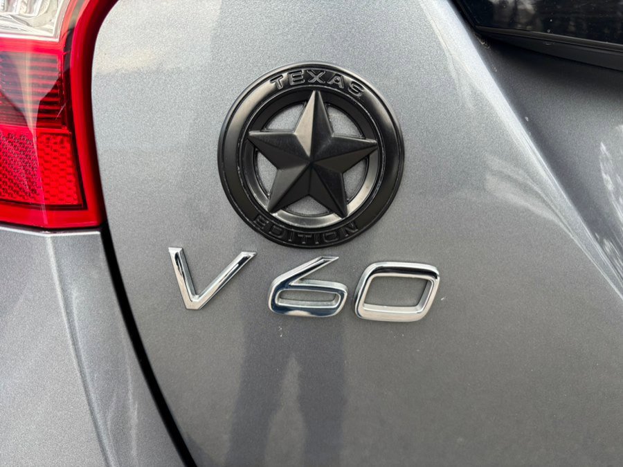 Used 2018 Volvo V60 T5 Cross Country w/ Convenience Package AWD/4WD image 29