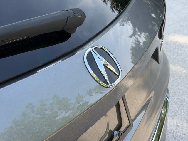 Used 2024 Acura MDX w/ Technology Package FWD image 16