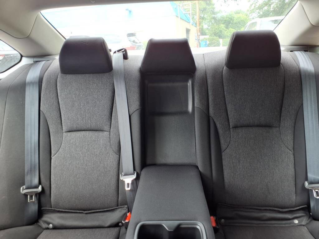 Used 2023 Honda Accord EX image 17