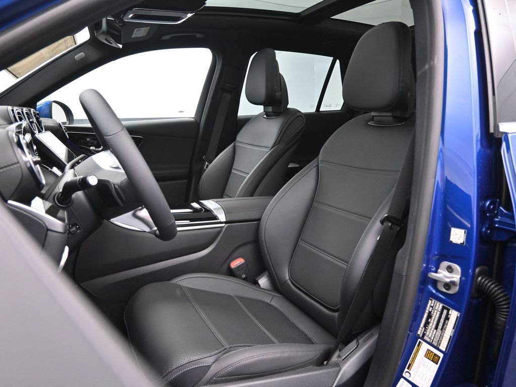 New 2025 Mercedes-Benz GLC 300 4MATIC image 19
