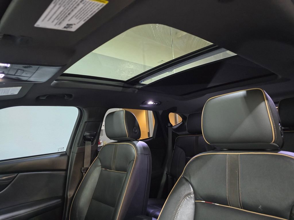 Used 2019 Chevrolet Blazer Premier w/ Sun and Wheels Package image 25