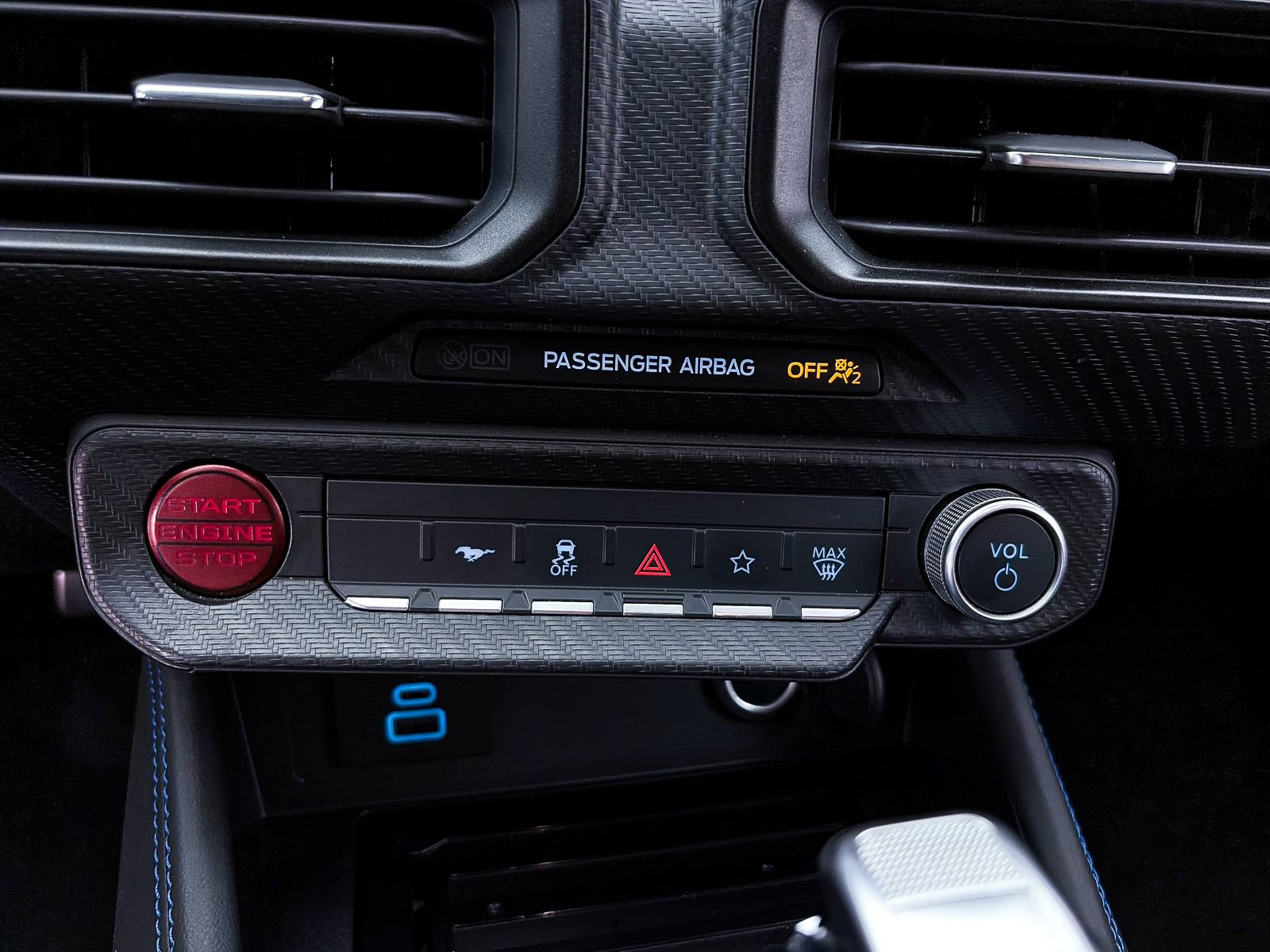 Used 2024 Ford Mustang Dark Horse RWD image 26