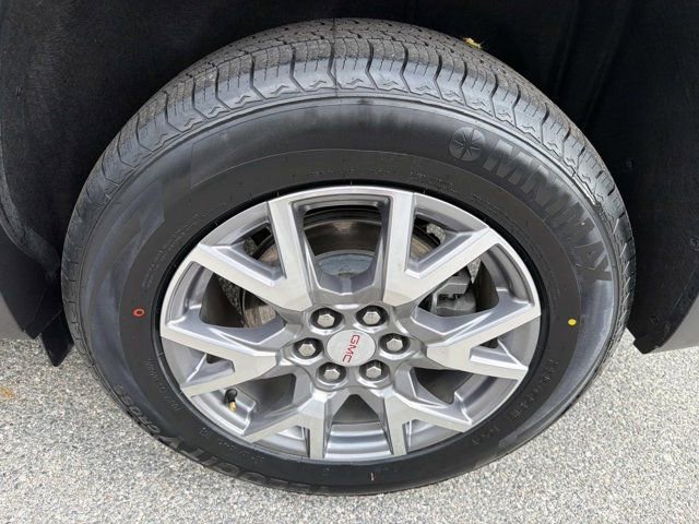 Used 2022 GMC Acadia SLT w/ Technology Package image 32