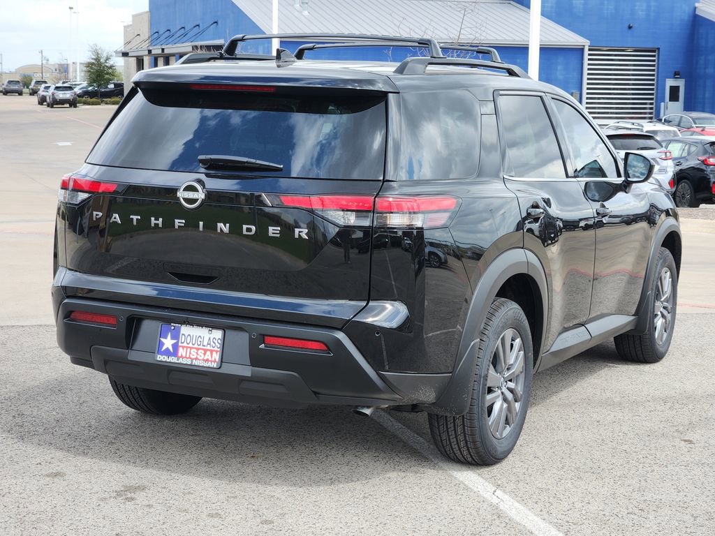 New 2026 Nissan Pathfinder SV image 3