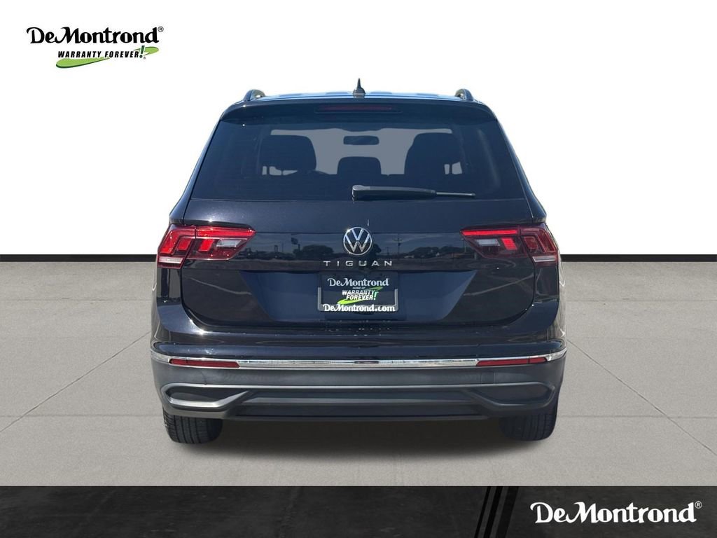 Used 2022 Volkswagen Tiguan S image 5