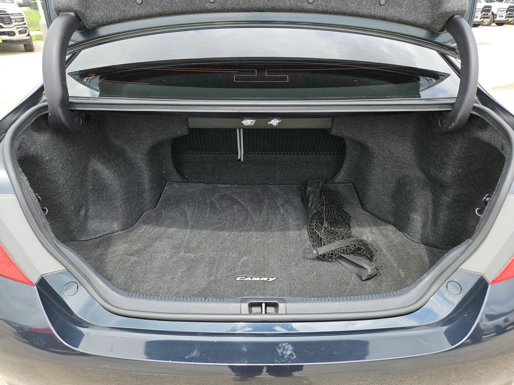 Used 2015 Toyota Camry XSE w/ Moonroof Package FWD image 24