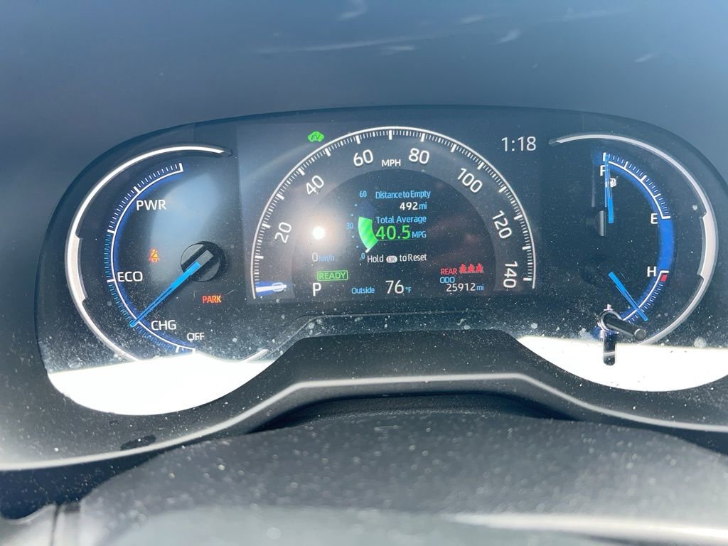 Used 2023 Toyota RAV4 LE image 2