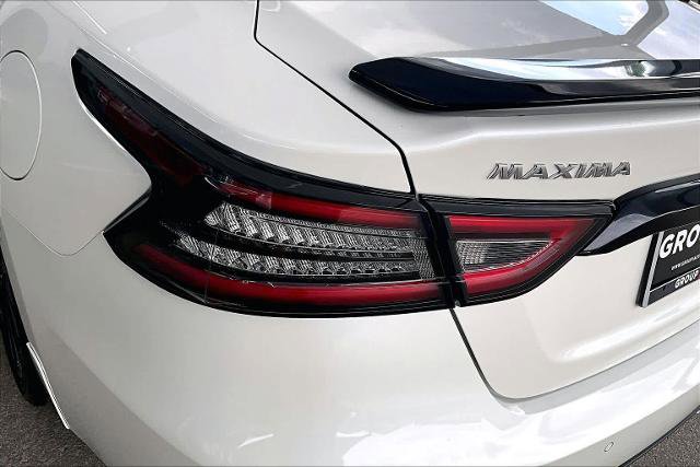 Certified 2023 Nissan Maxima SR w/ Sport Mat Group FWD image 29