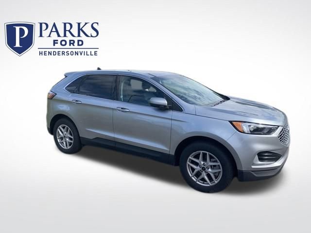 Used 2024 Ford Edge SEL