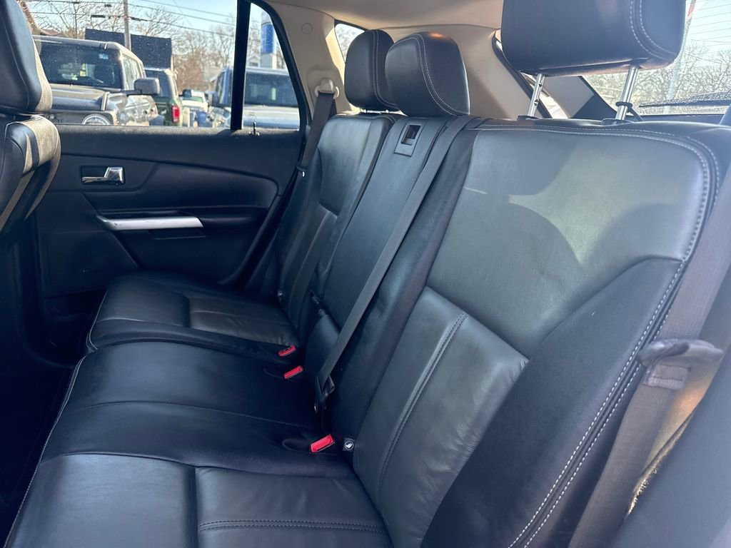 Used 2011 Ford Edge Sport w/ Canadian Touring Pkg image 17