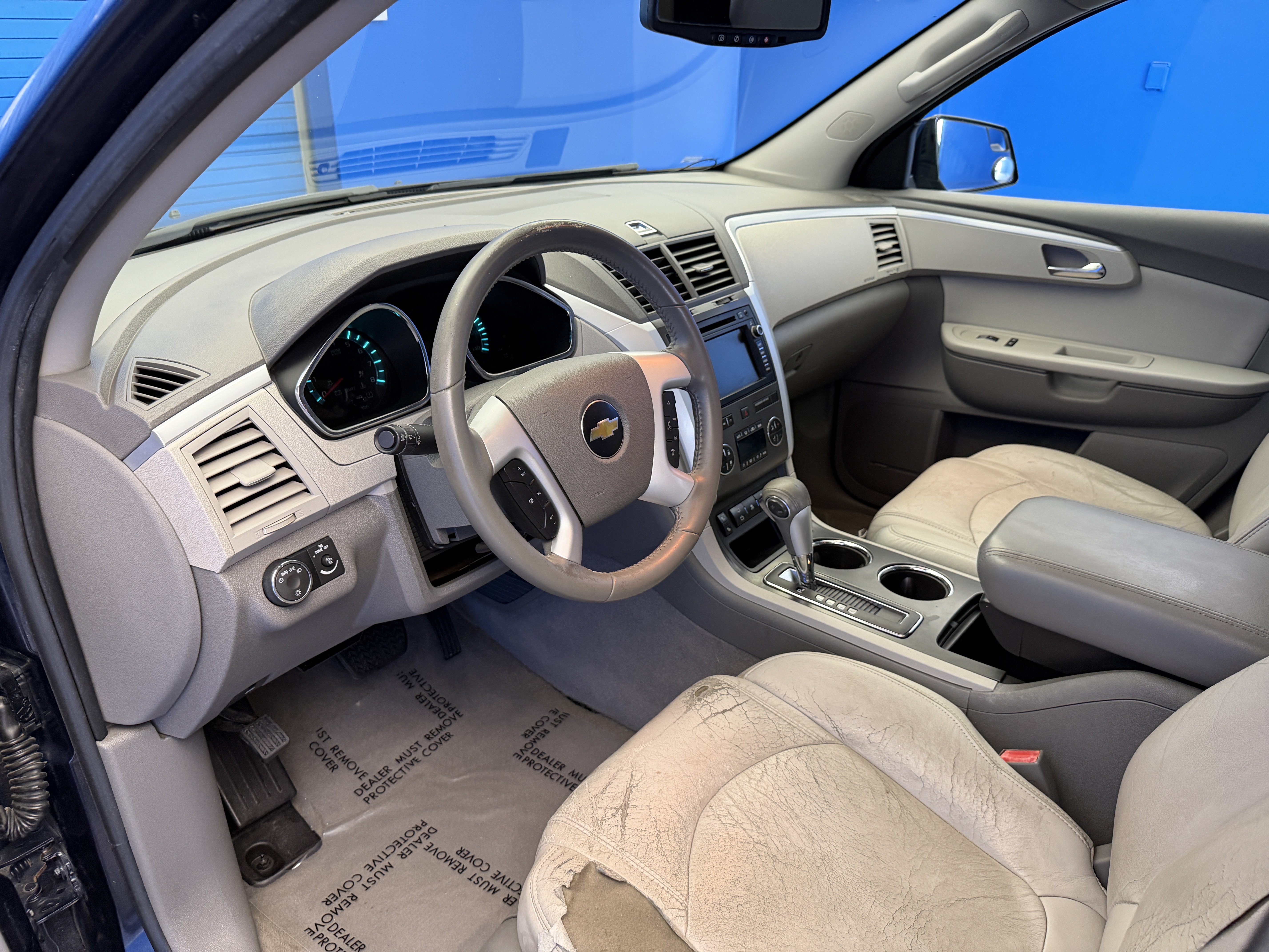 Used 2011 Chevrolet Traverse LT w/ Personal Connectivity Package AWD/4WD image 14