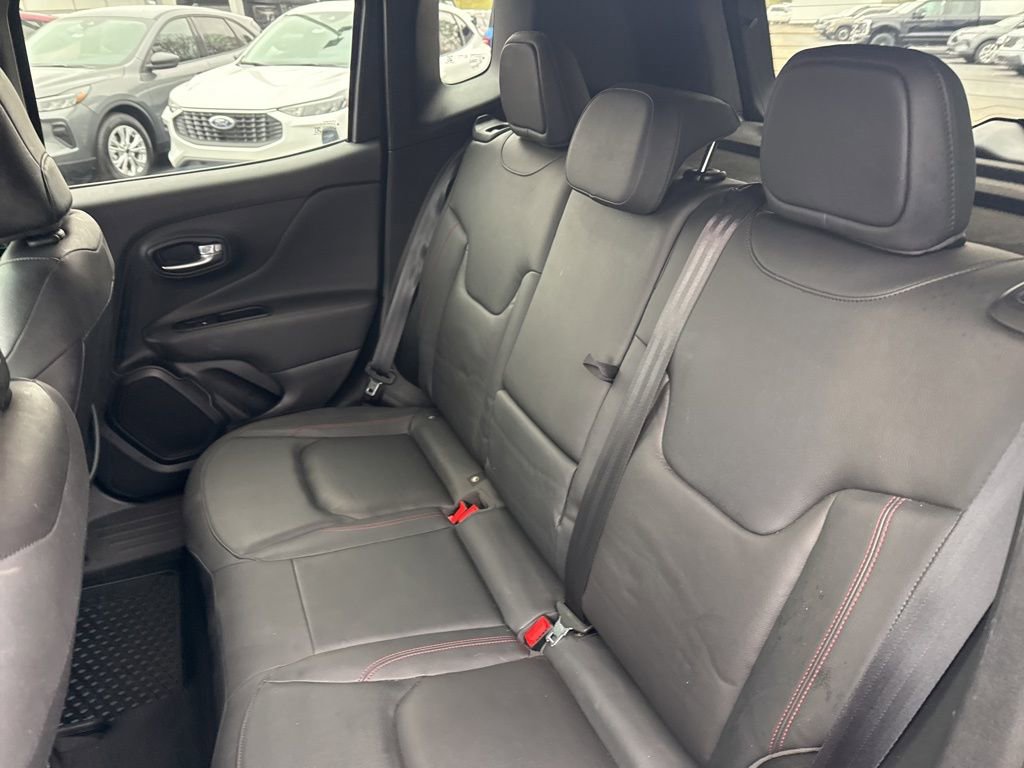 Used 2020 Jeep Renegade Trailhawk w/ Premium Leather Group image 14