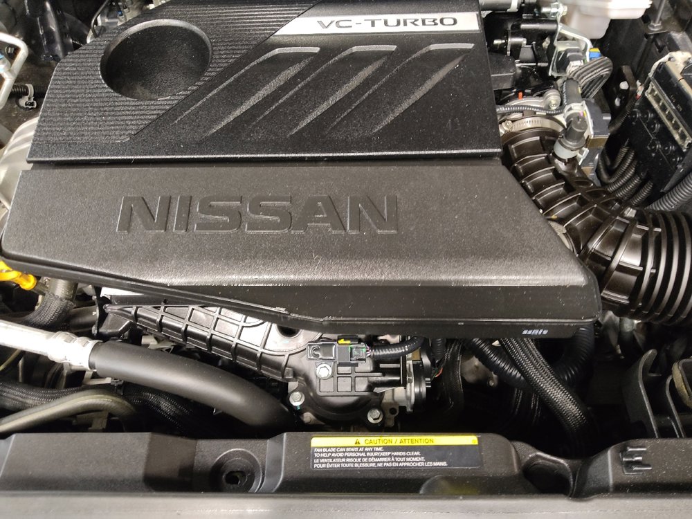 Used 2023 Nissan Rogue S image 30