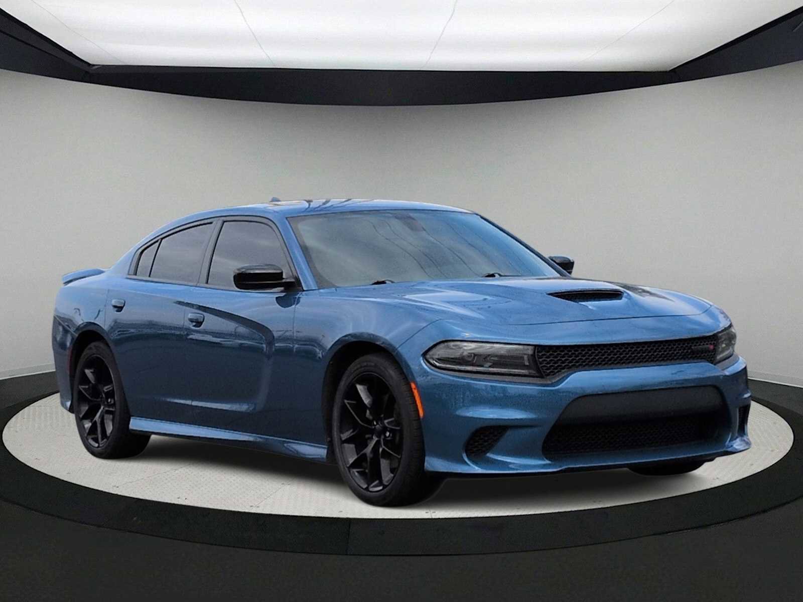 Used 2023 Dodge Charger GT RWD image 2