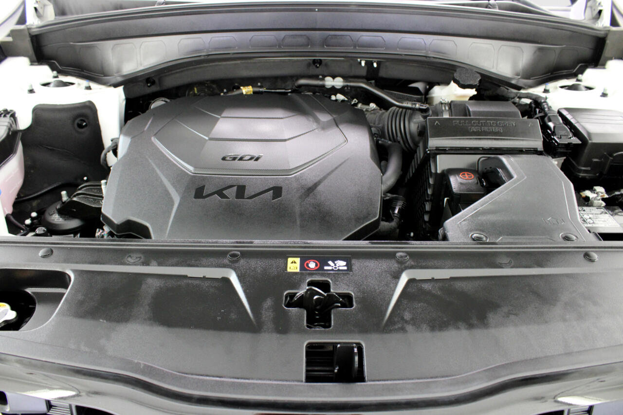 Used 2022 Kia Telluride SX w/ SX Prestige Package image 87