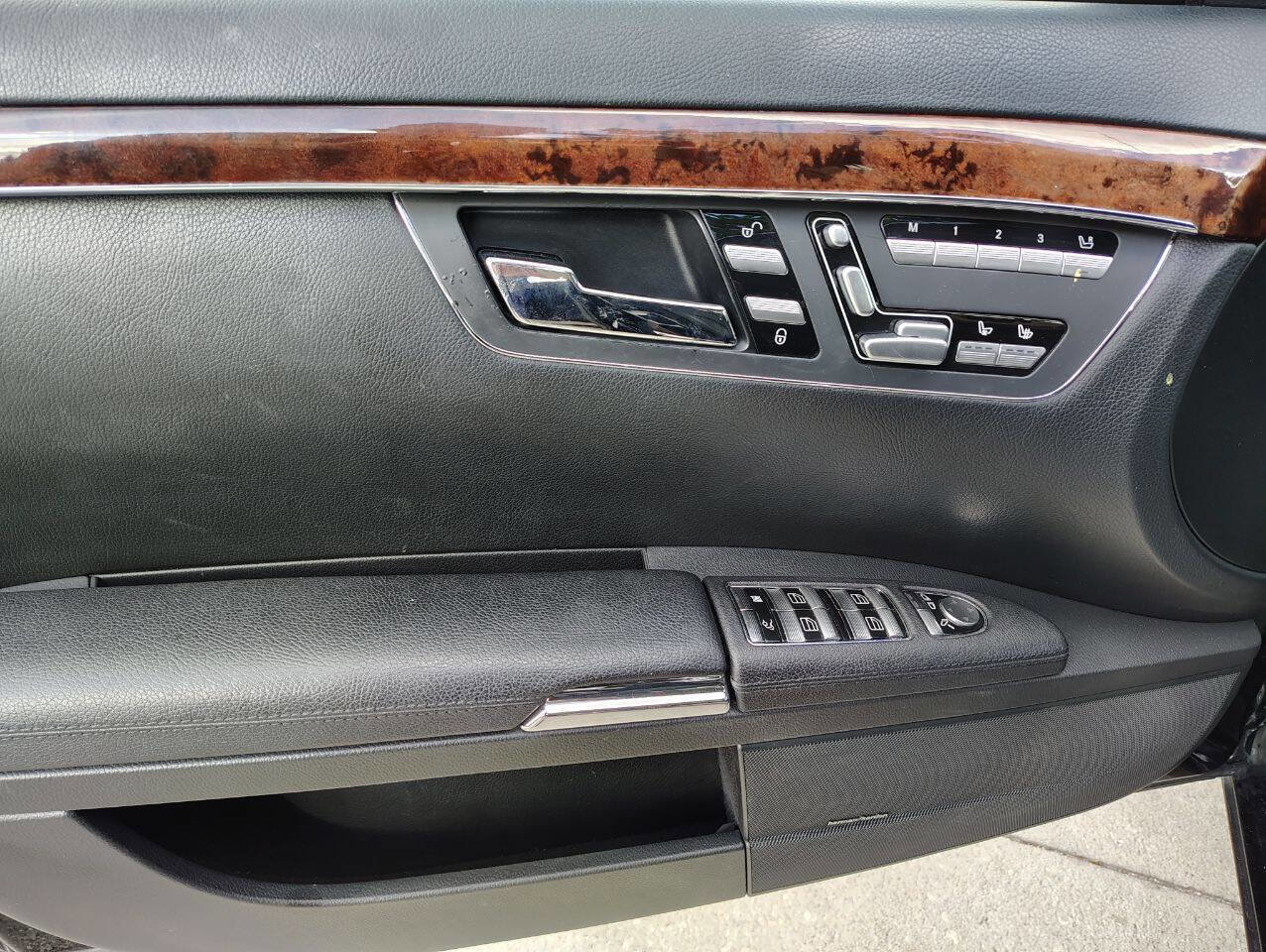 Used 2007 Mercedes-Benz S 550 image 26