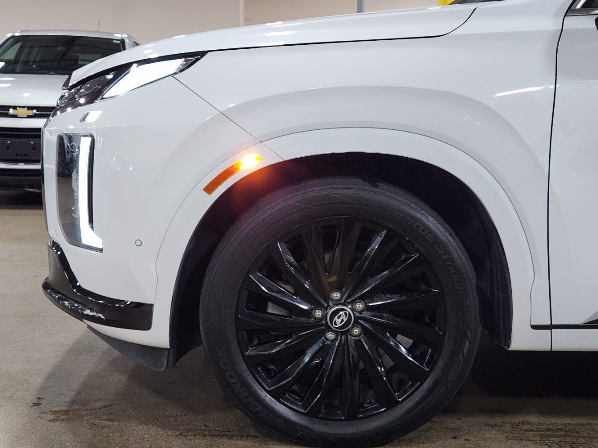 Used 2024 Hyundai Palisade Calligraphy AWD/4WD image 5