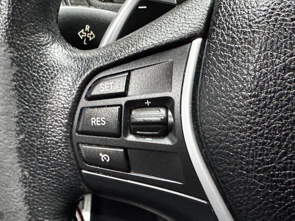 Used 2015 BMW 328i Gran Turismo xDrive image 30