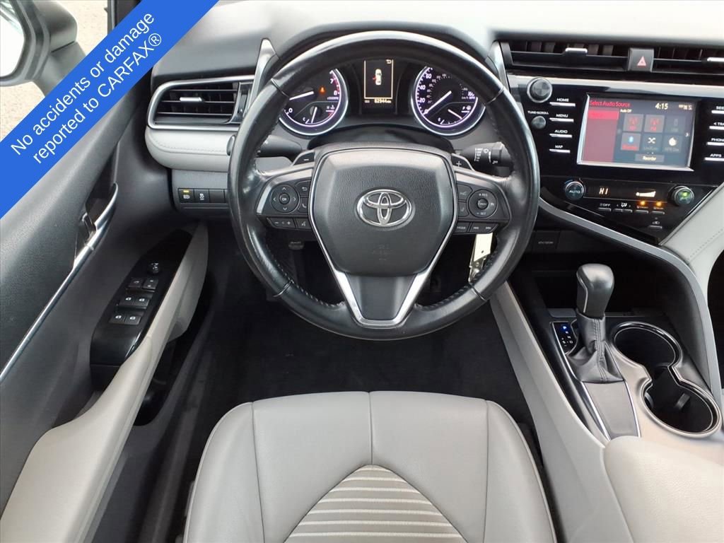 Used 2019 Toyota Camry SE image 14