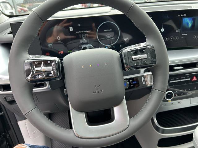 New 2026 Hyundai Ioniq 9 Limited image 13