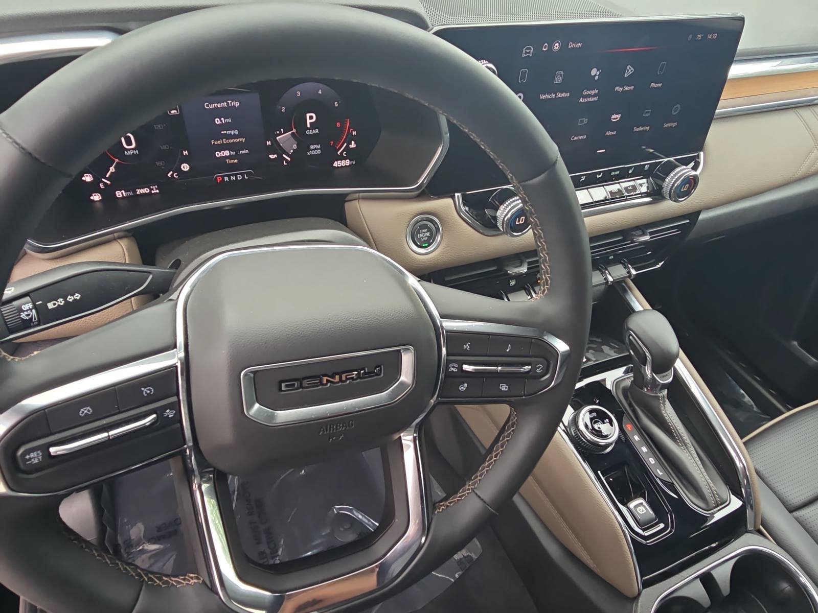 Used 2024 GMC Canyon Denali w/ LPO, Denali Black Edition AWD/4WD image 16