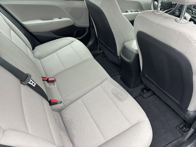 Used 2019 Hyundai Elantra SE image 33