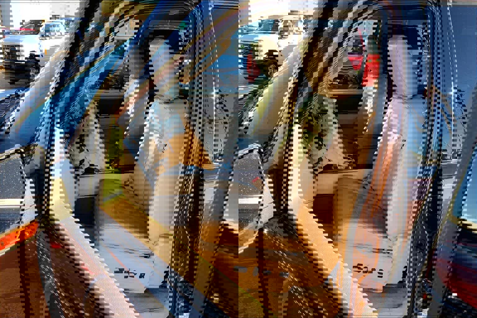 Used 2012 Ford Expedition EL XLT image 7