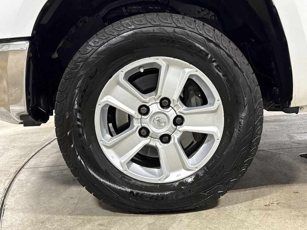 Used 2021 Toyota Tundra SR5 AWD/4WD image 26