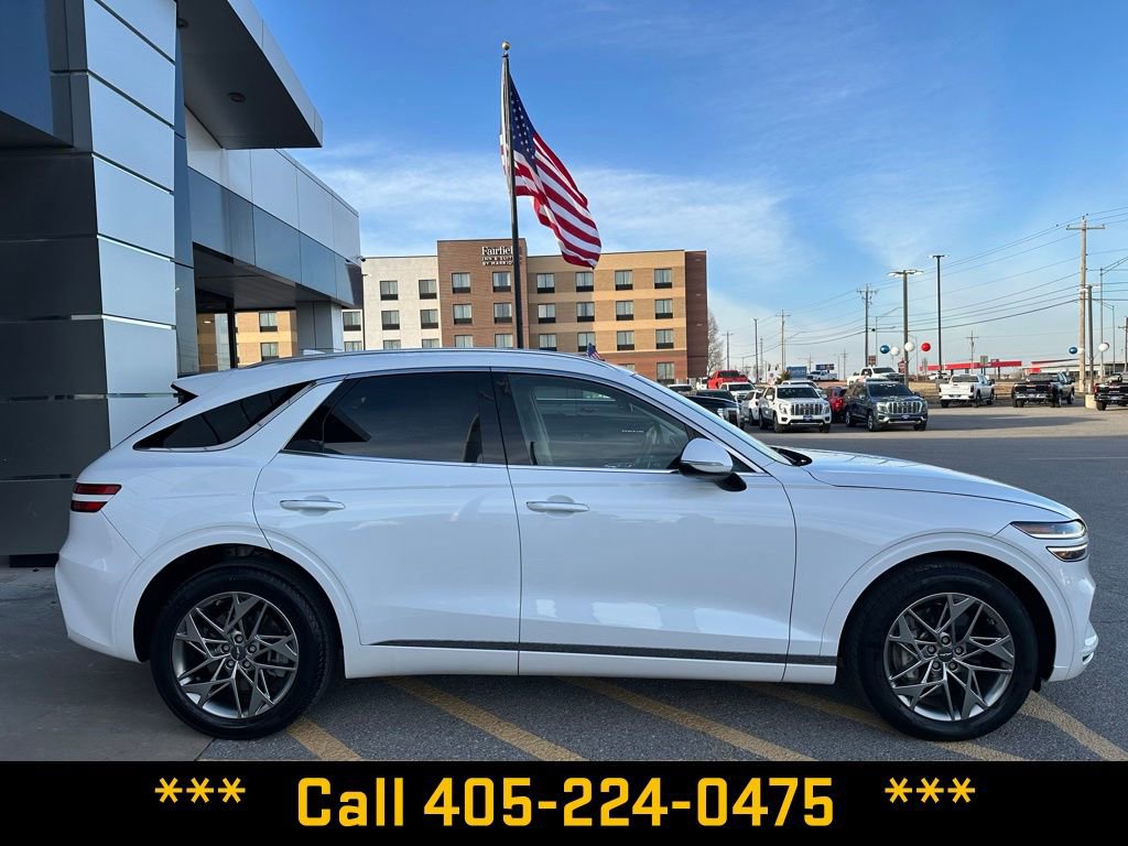 Used 2025 Genesis GV70 2.5T image 4
