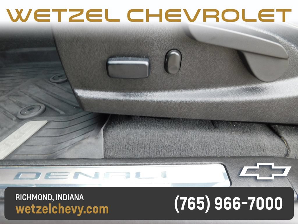 Used 2022 GMC Canyon Denali AWD/4WD image 17