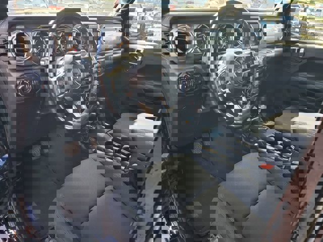 Certified 2020 Jeep Wrangler Unlimited Sahara image 19