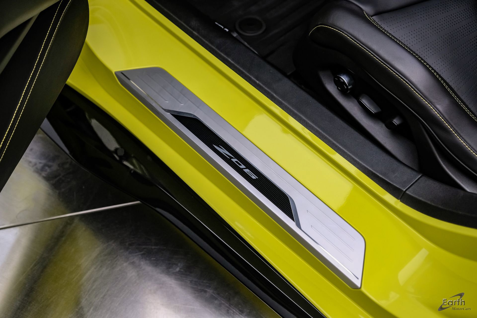 Used 2024 Chevrolet Corvette Z06 w/ Stealth Interior Trim Package RWD image 54