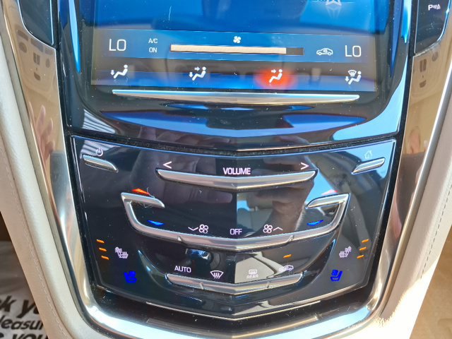 Used 2015 Cadillac CTS Luxury RWD image 24