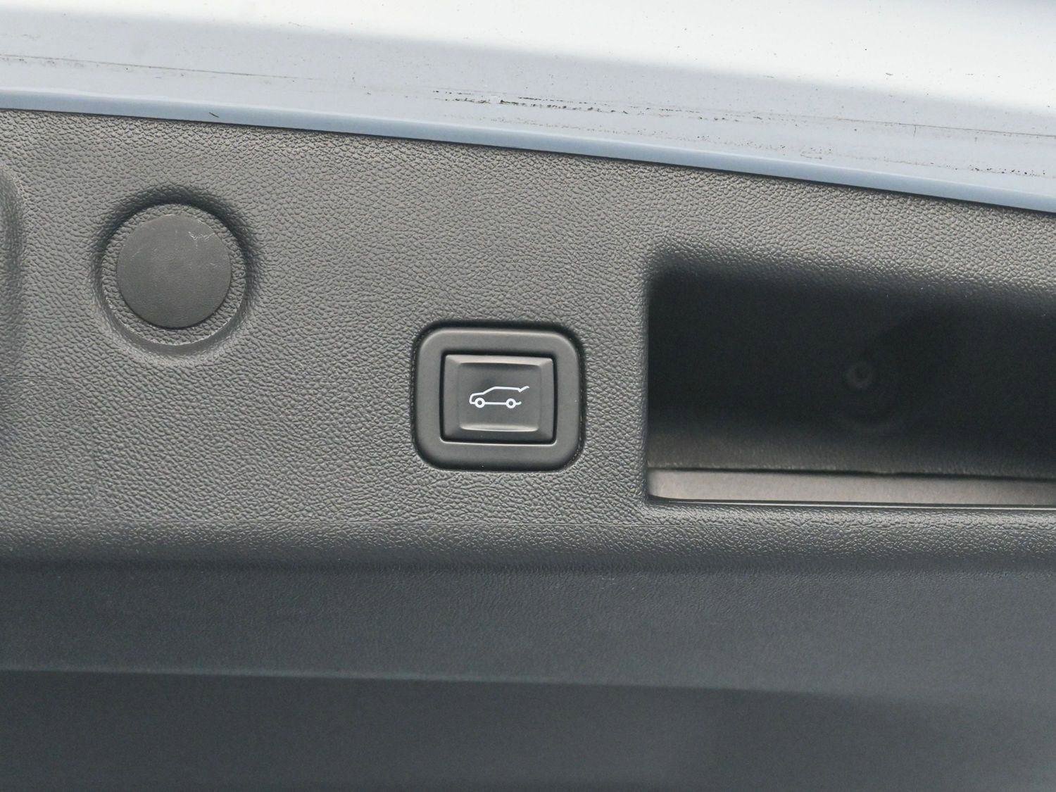 Used 2023 Chevrolet Equinox RS image 10