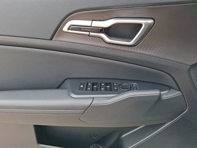 Certified 2026 Kia Sportage EX image 12