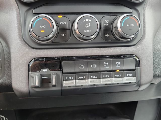 Used 2023 RAM 4500 SLT w/ Quick Order Package 2YG SLT image 26