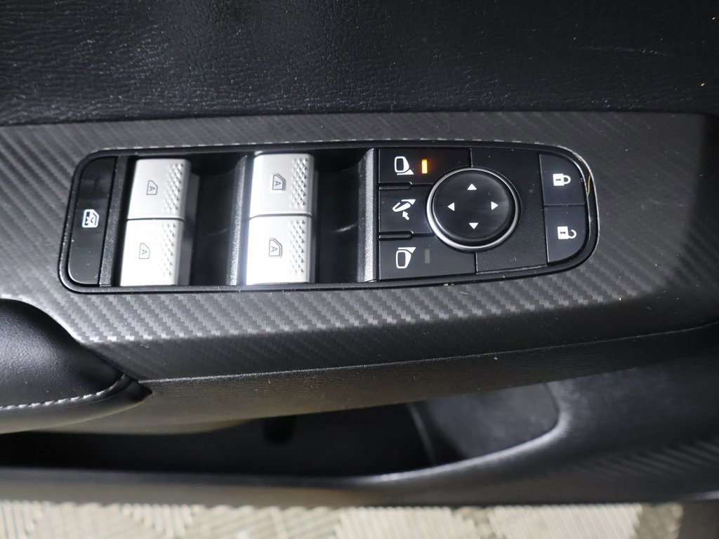 Used 2023 Mitsubishi Outlander SEL image 33