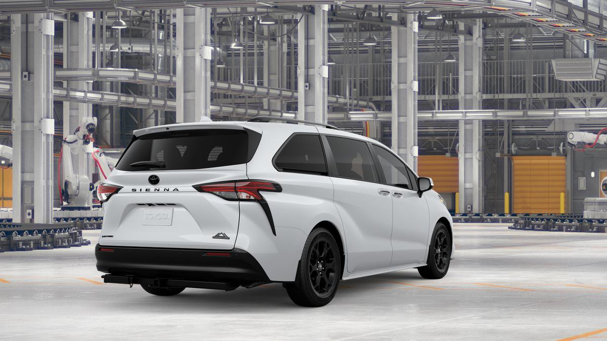 New 2026 Toyota Sienna XLE Woodland Edition image 9