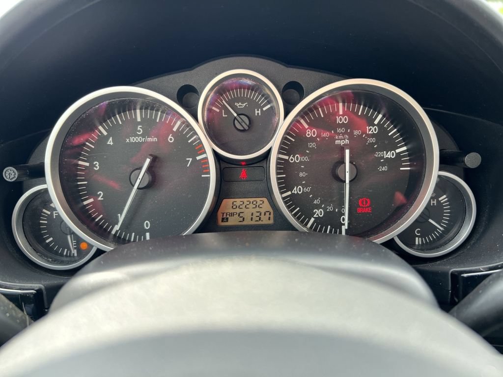 Used 2008 MAZDA MX-5 Miata Touring RWD image 16