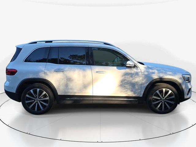 Used 2022 Mercedes-Benz GLB 250 image 4