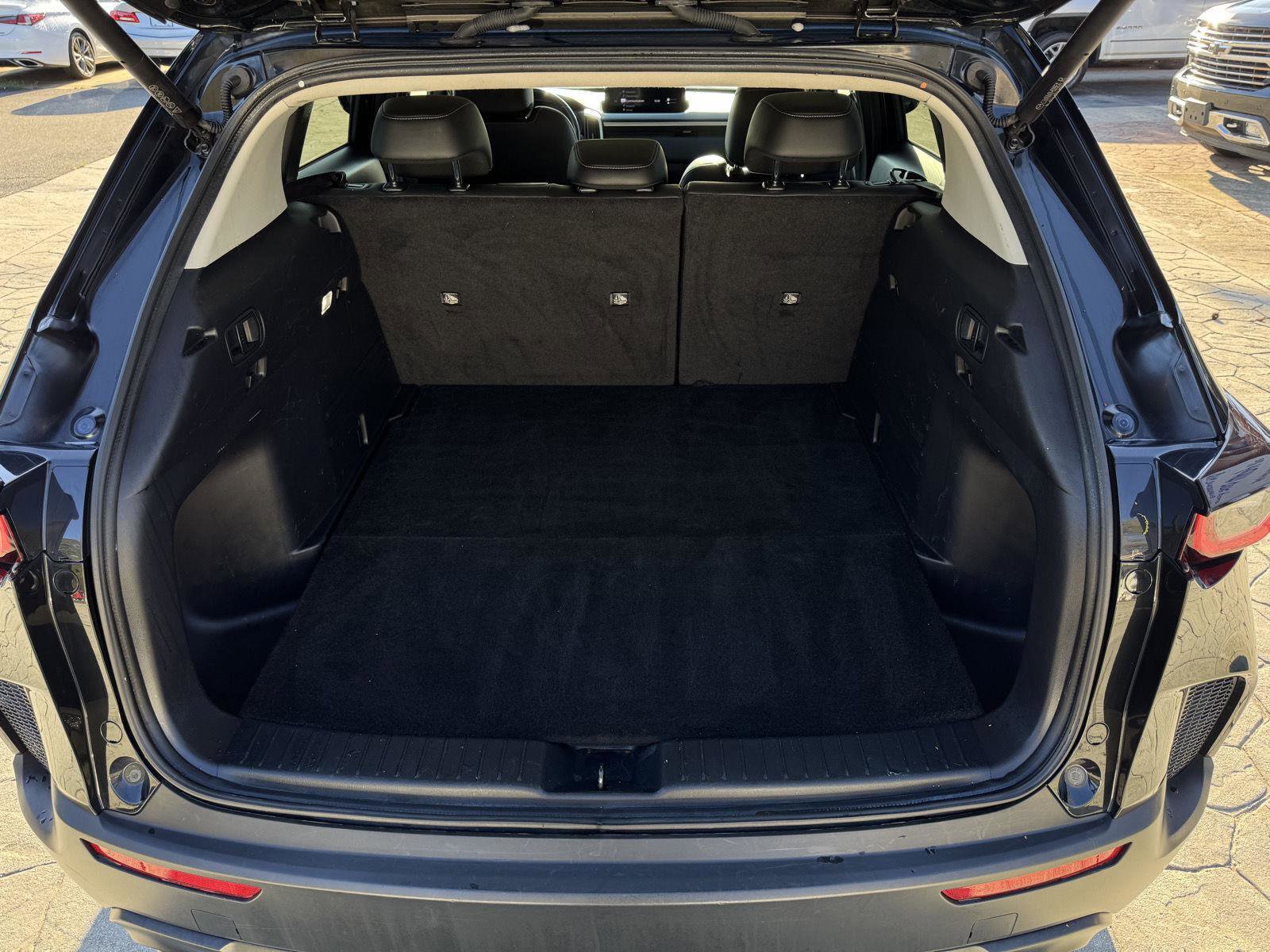 Used 2024 MAZDA CX-50 AWD 2.5 S w/ Preferred Package image 9