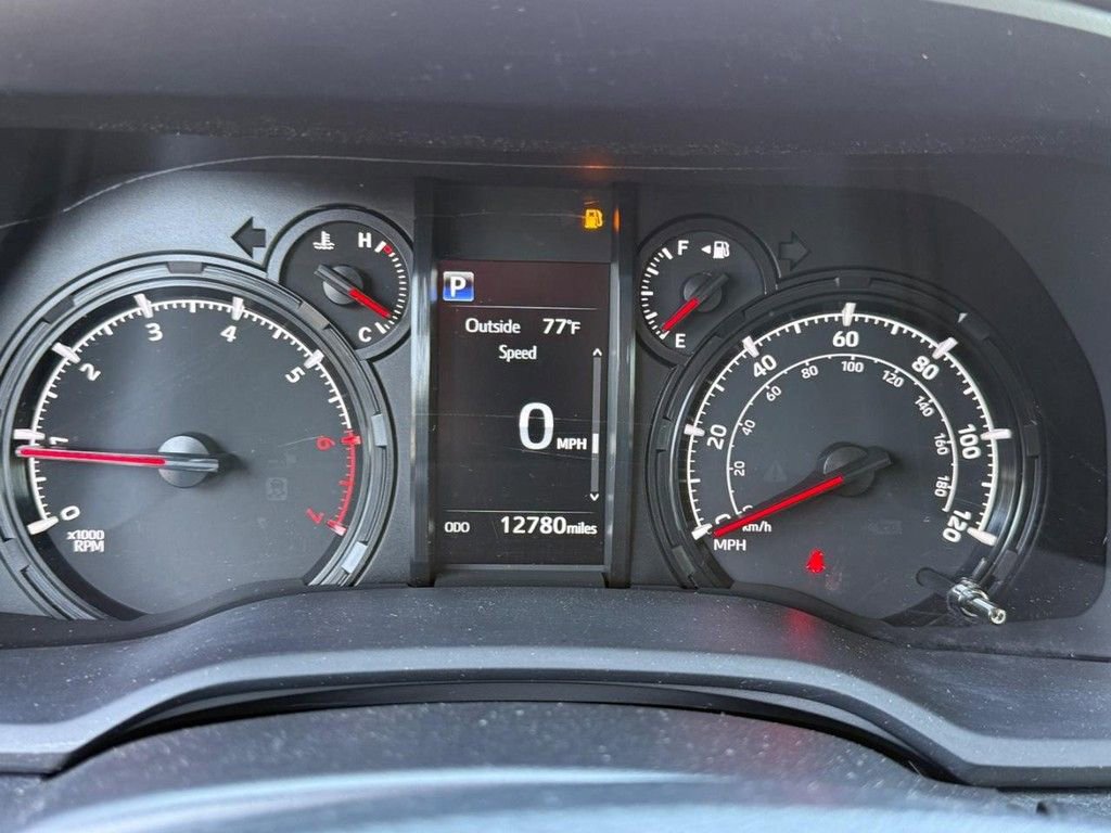 Used 2024 Toyota 4Runner SR5 Premium w/ Moonroof Package image 22