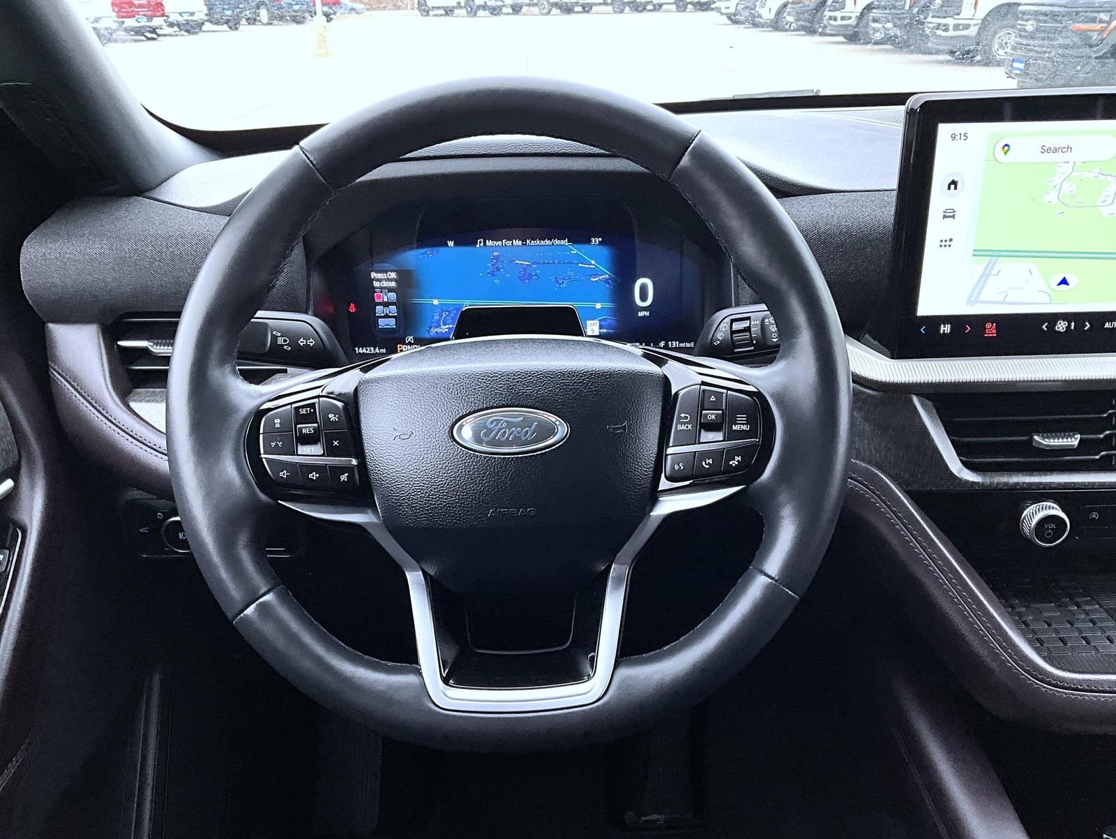 Used 2025 Ford Explorer Platinum w/ LUX Leather Package image 11