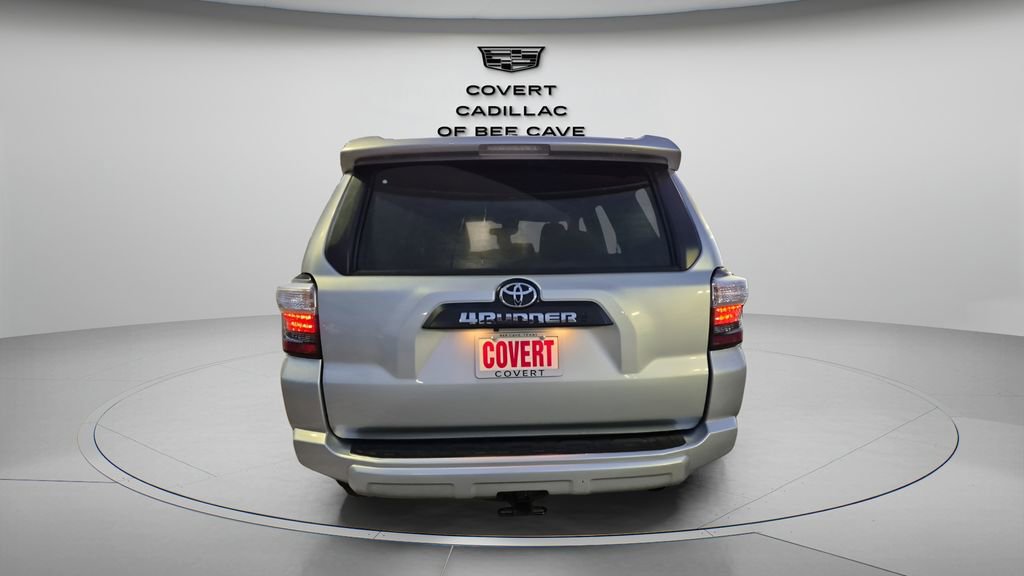 Used 2024 Toyota 4Runner TRD Off-Road image 8