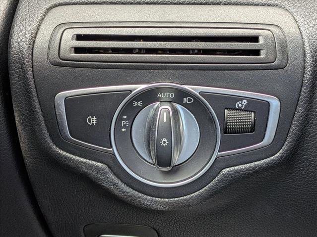 Used 2020 Mercedes-Benz GLC 300 image 14