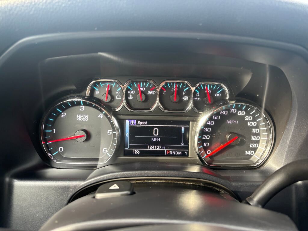 Used 2015 Chevrolet Silverado 2500 LT w/ LT Convenience Package image 21